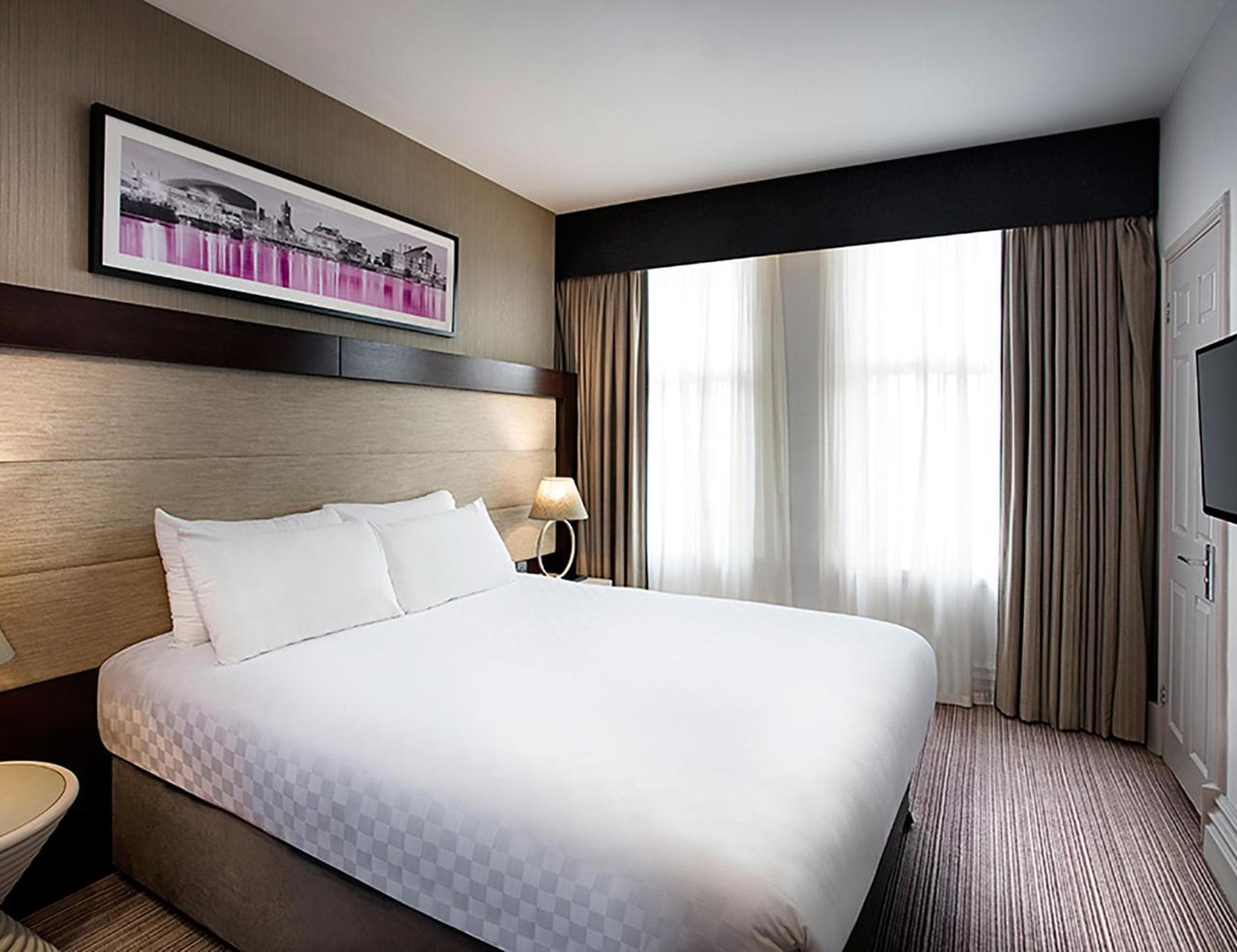 Leonardo Hotel Cardiff