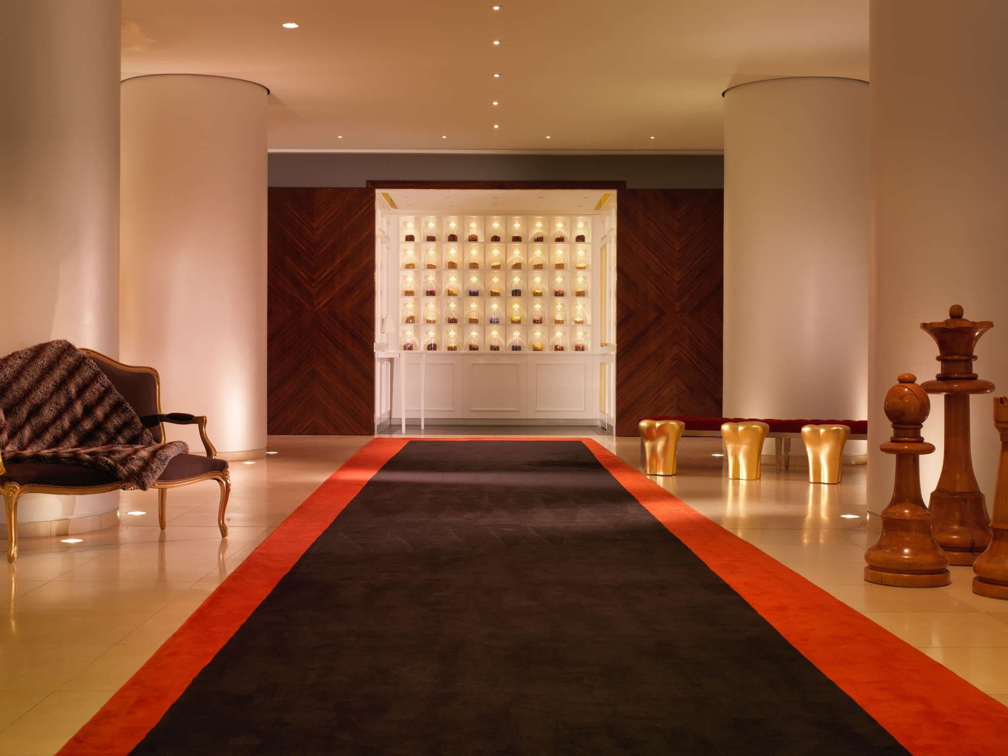 St Martins Lane London