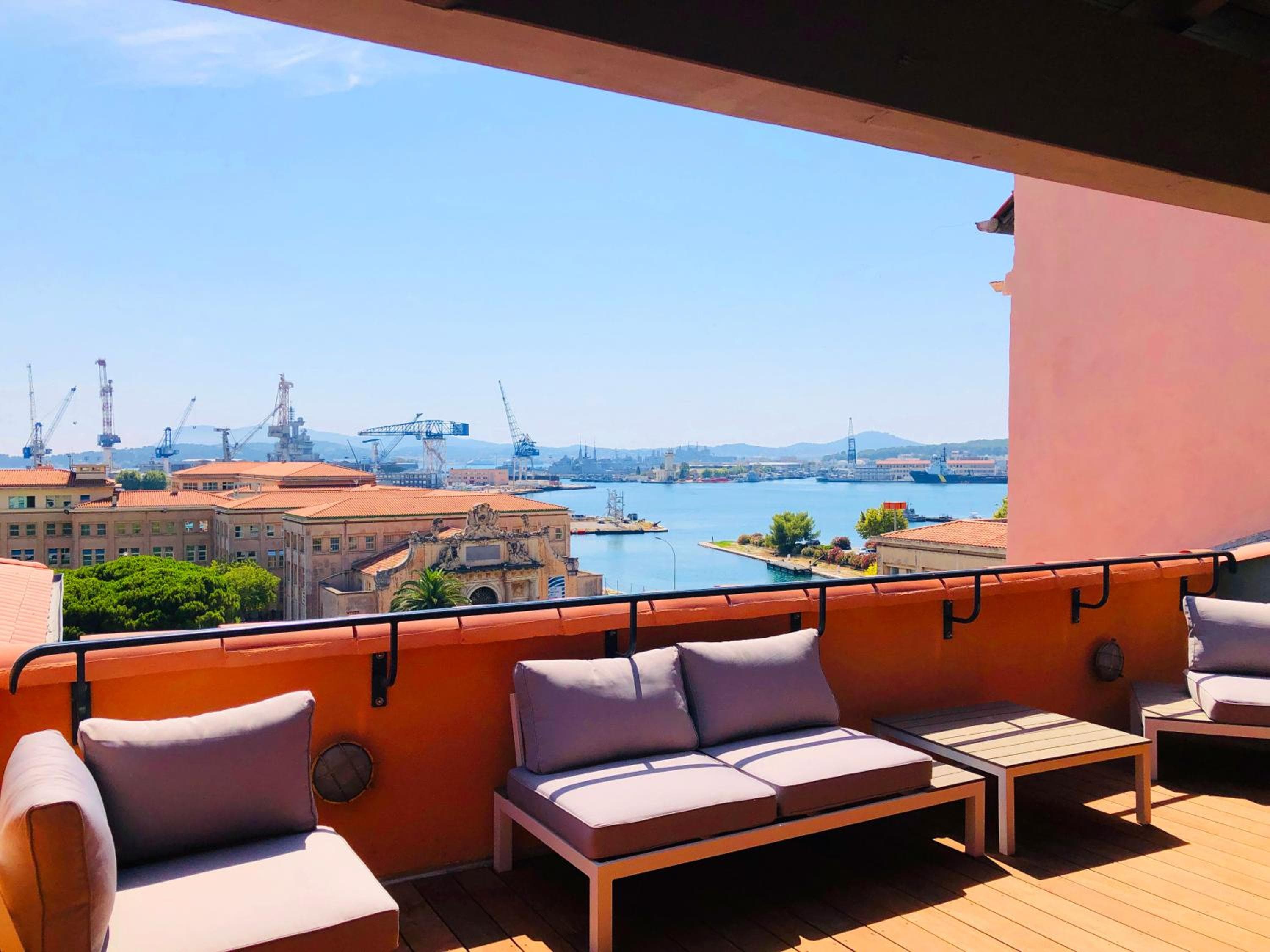 L’Eautel Toulon Port