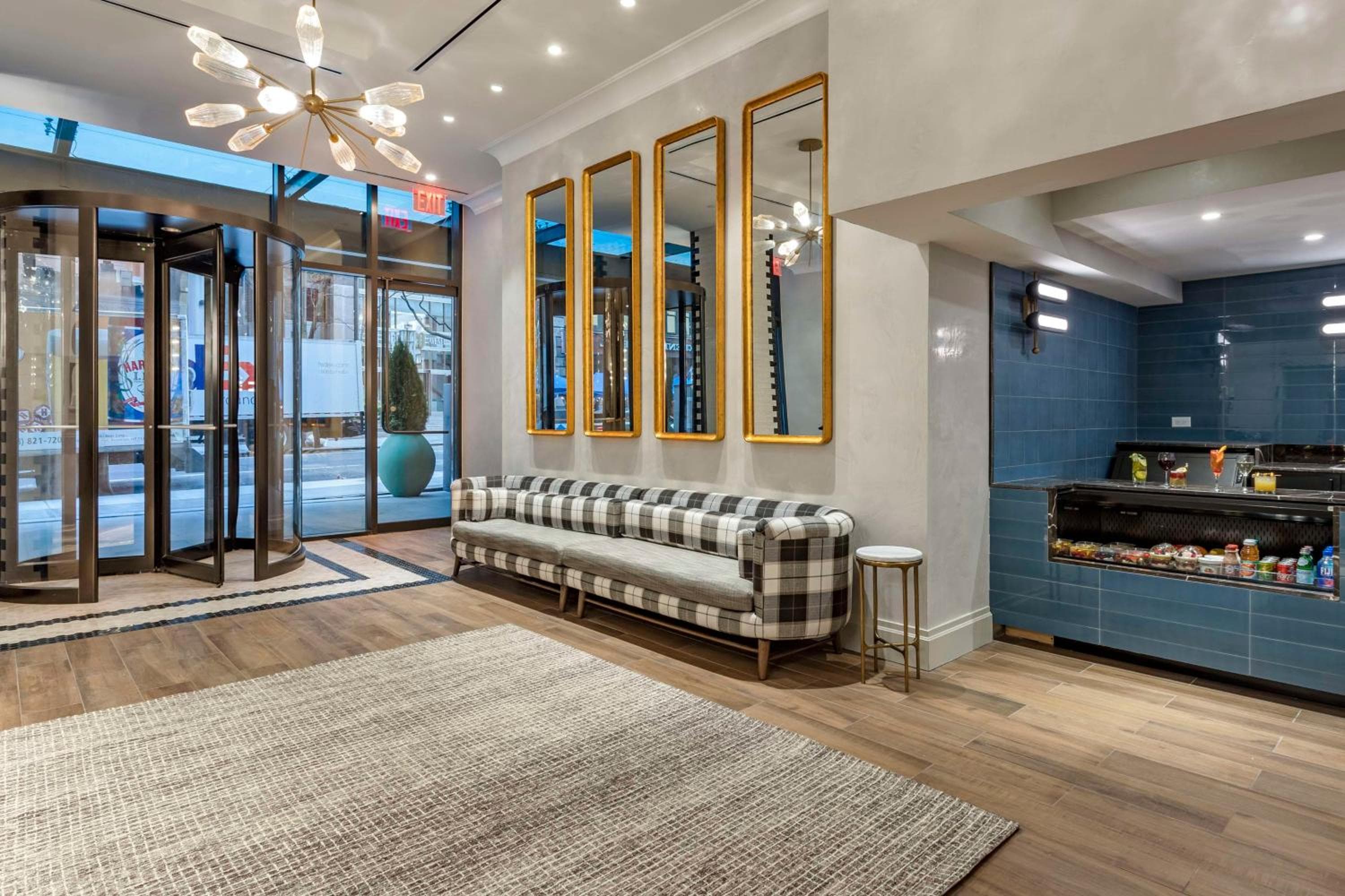 The Draper Tapestry Collection by Hilton