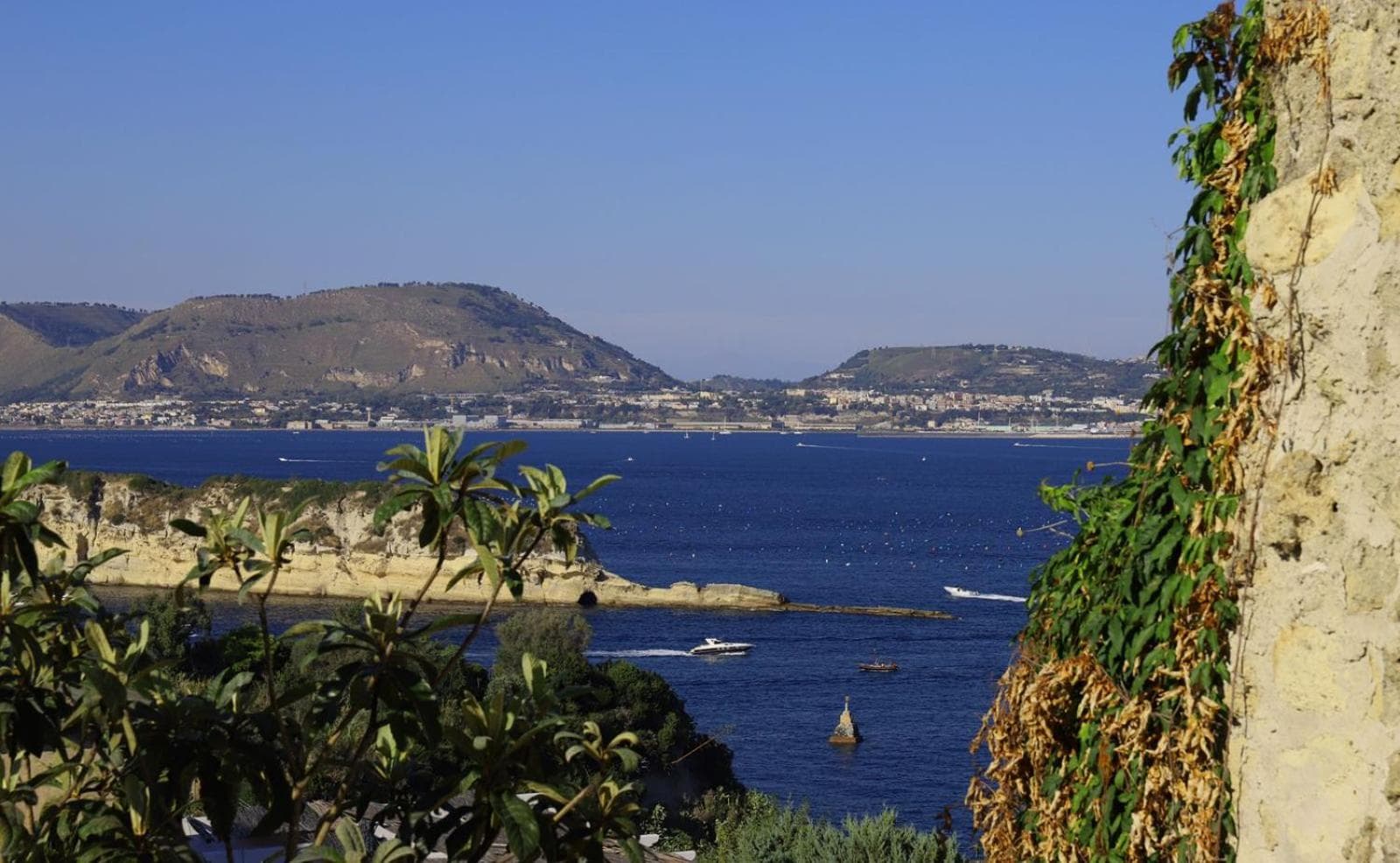 Pharus Miseni Suites and rooms