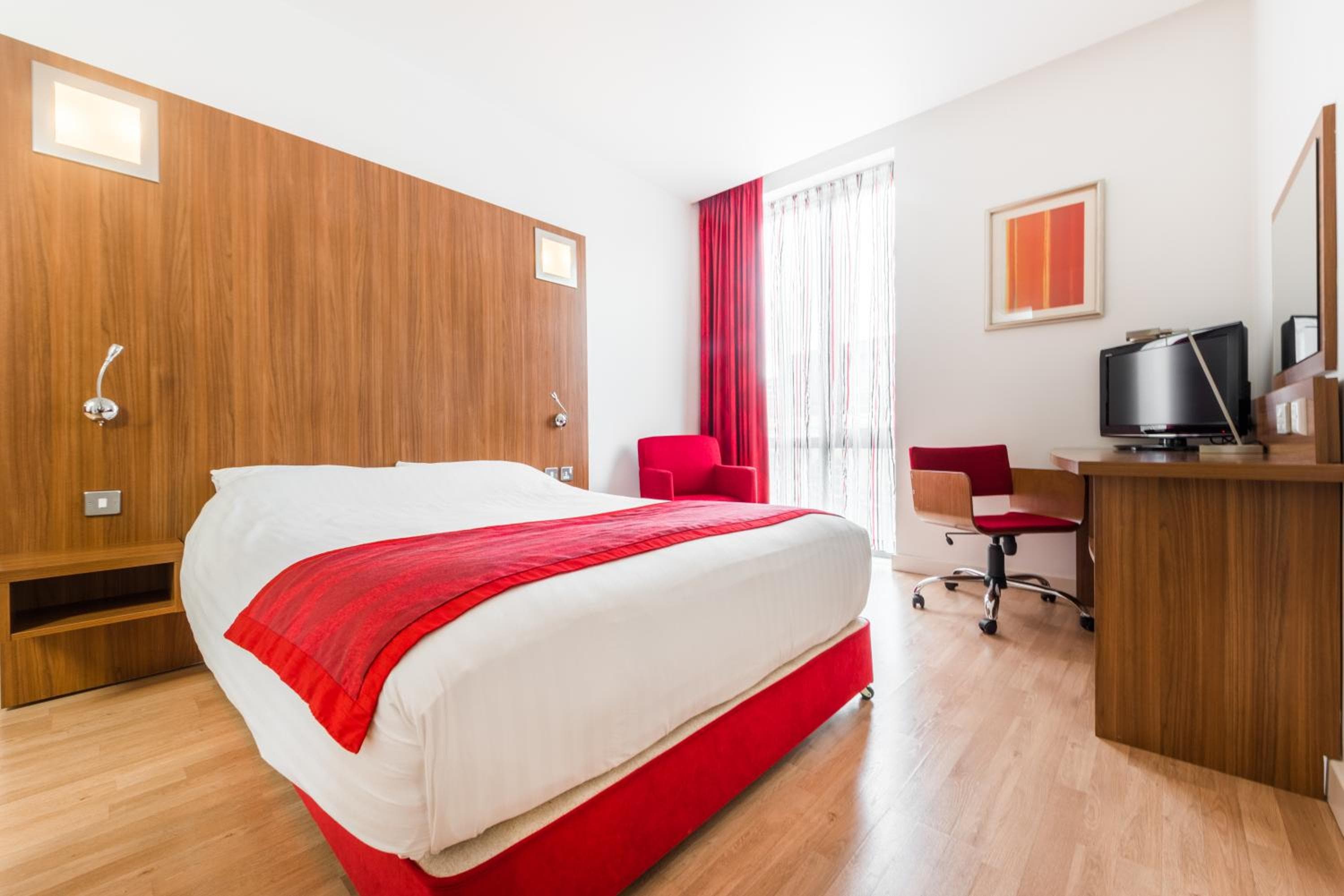 Ramada Encore by Wyndham, Leicester City Centre