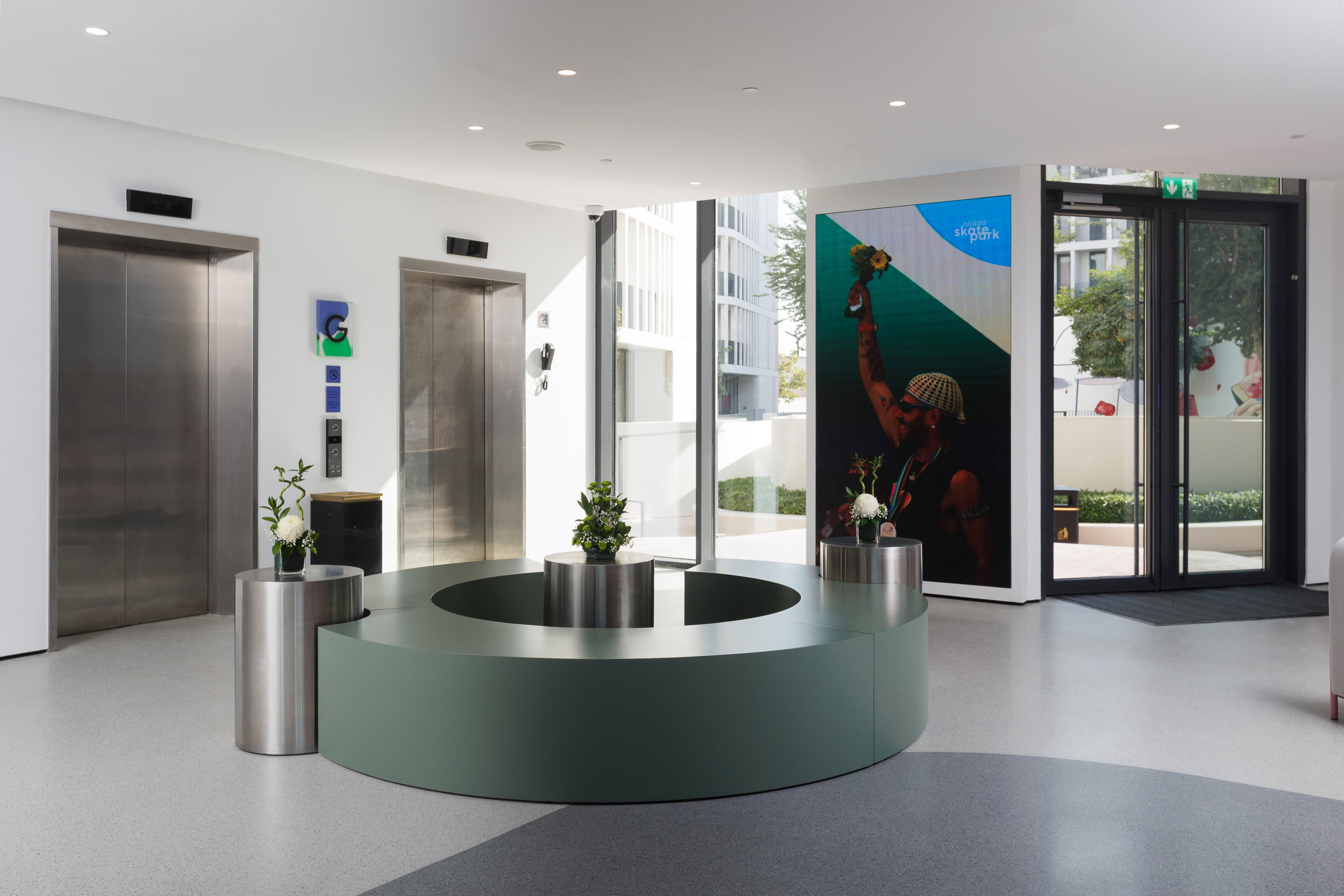 Nest Hotel, Aljada