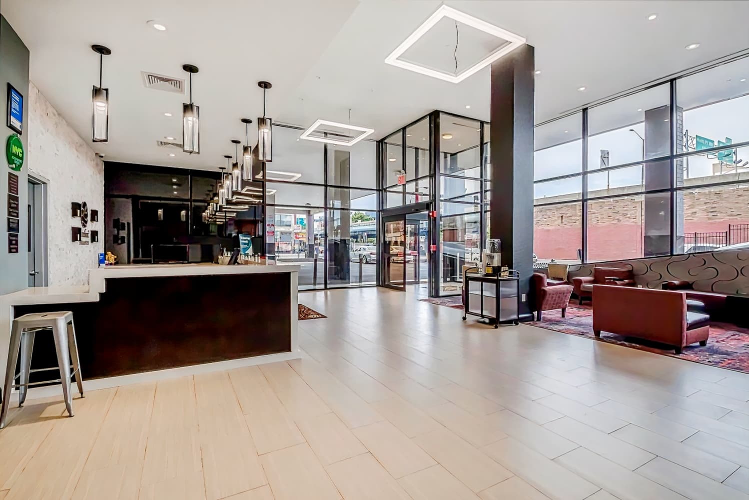 Comfort Inn & Suites Bronx