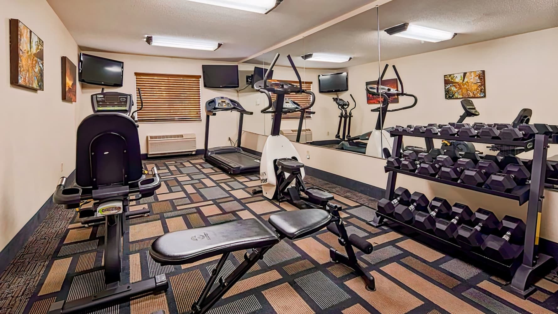 Best Western Plus Berkshire Hills Inn & Suites