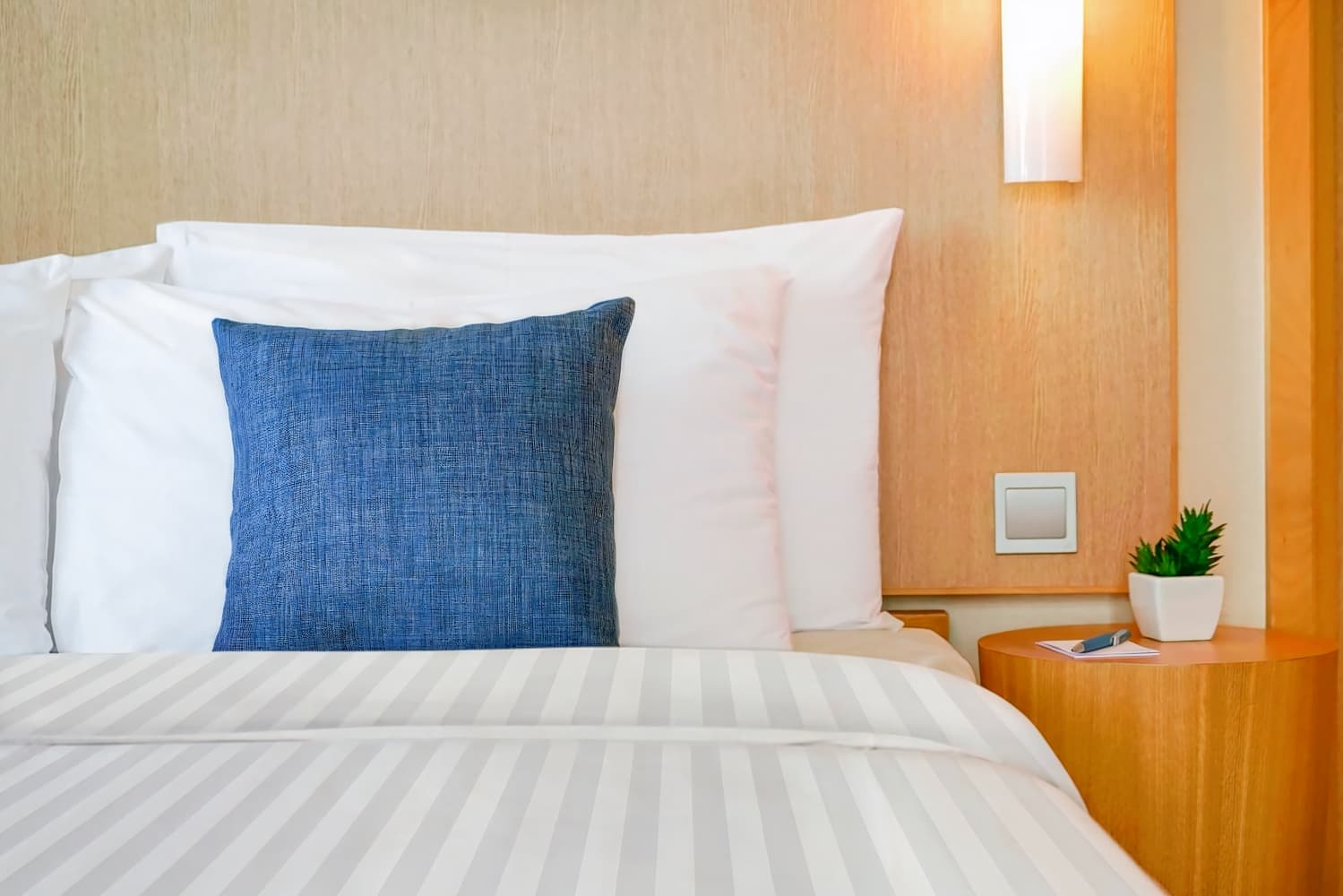 Hotel Cozi Harbour View