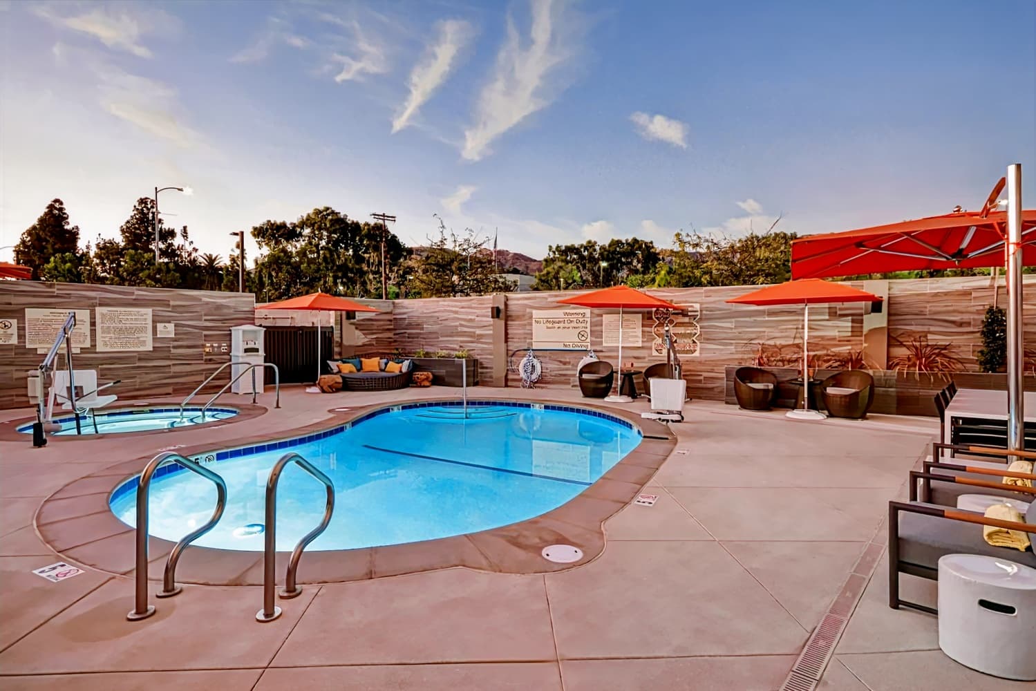 Hampton Inn & Suites Los Angeles Burbank Airport