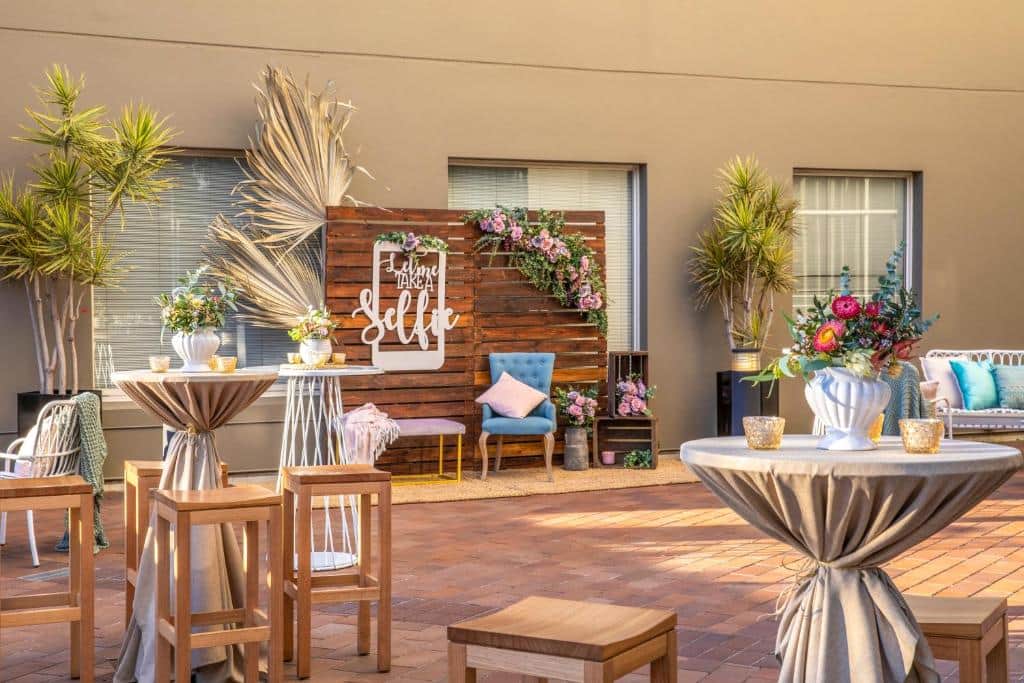Holiday Inn Sydney Potts Point