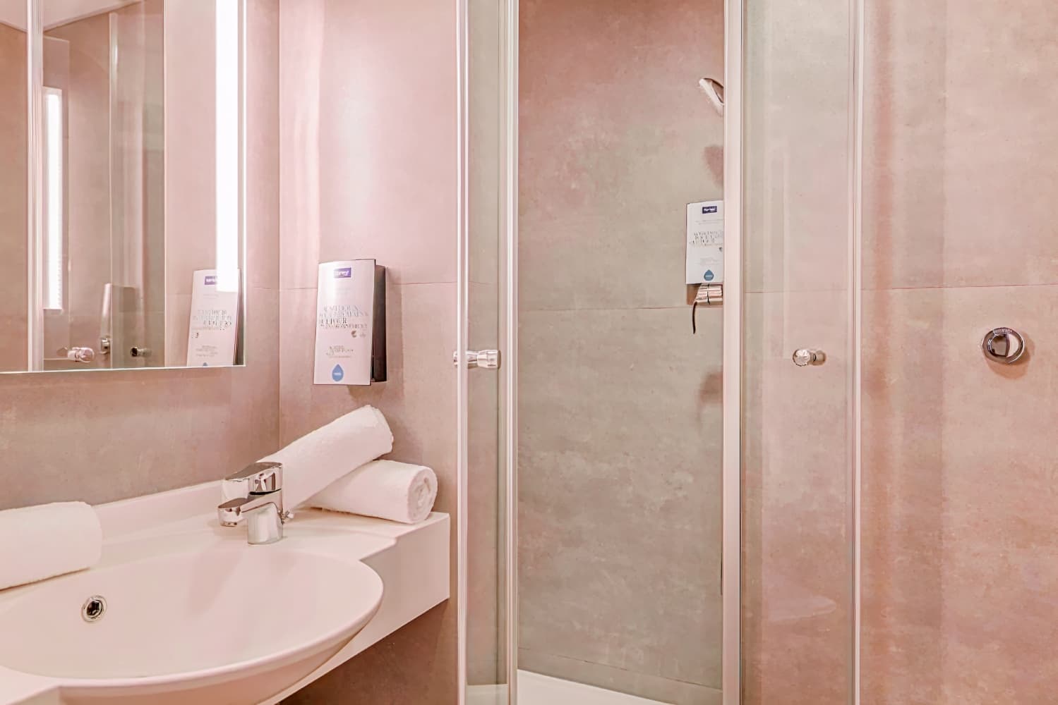 Kyriad Montpellier Ouest - Saint Jean de Vedas