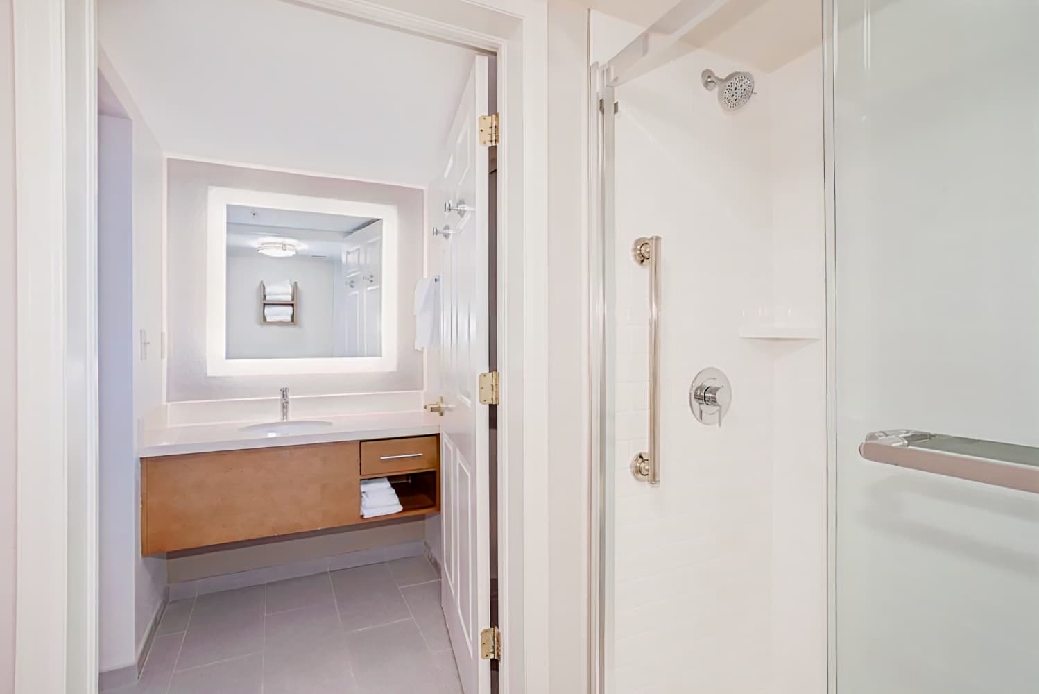 Staybridge Suites Denver International Airport