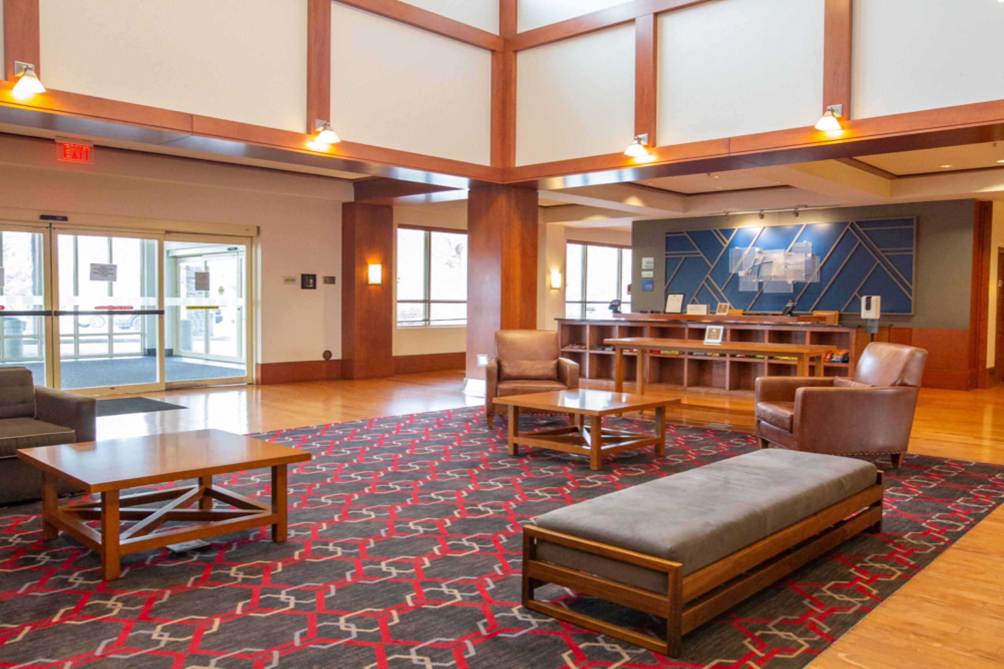 Holiday Inn Express Columbus Airport - Easton