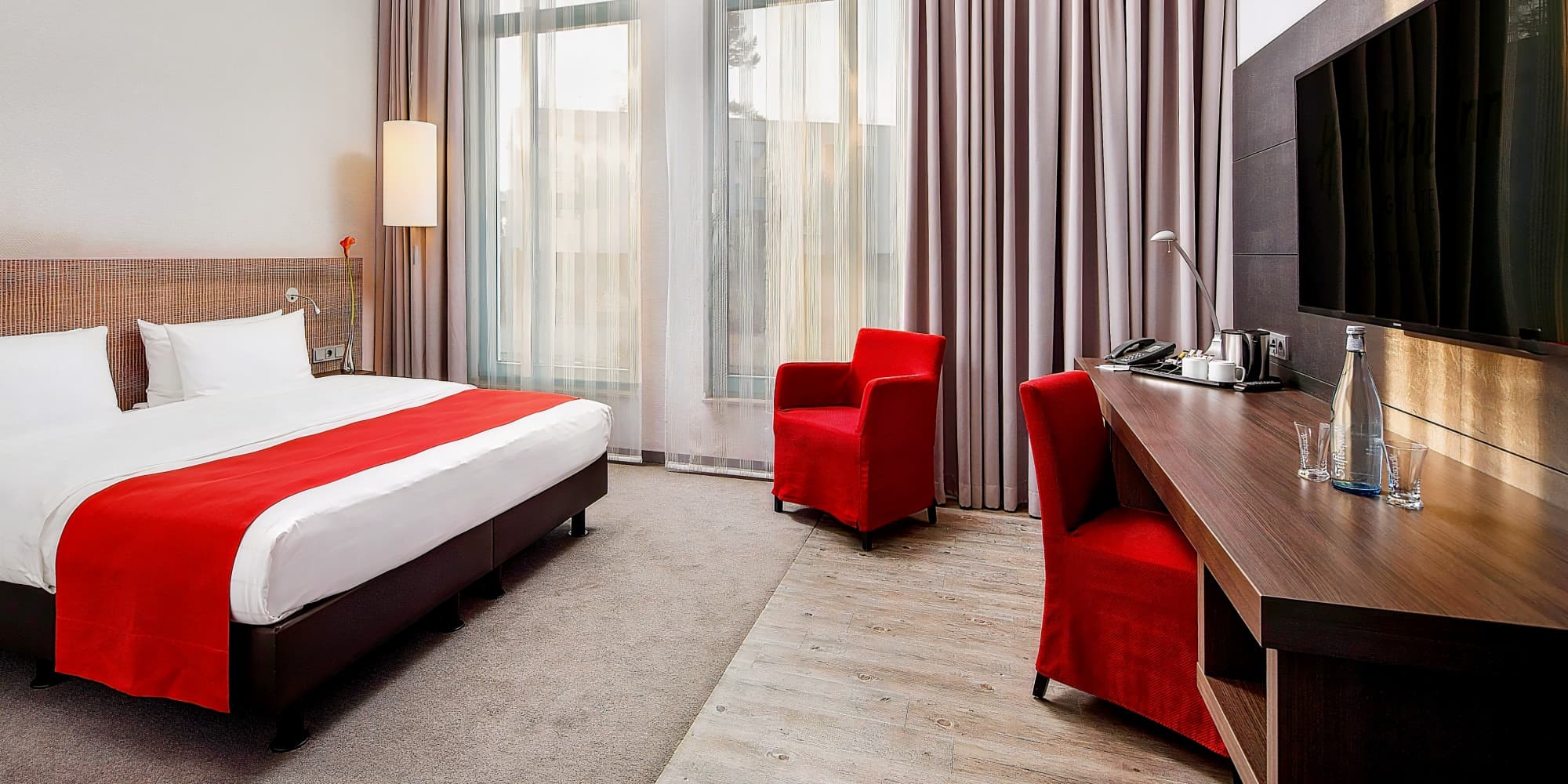 Holiday Inn Düsseldorf Hafen