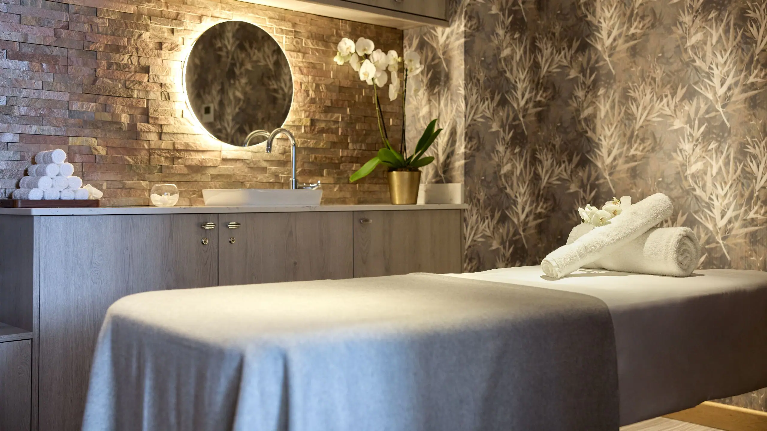 Hyatt Regency London – The Churchill