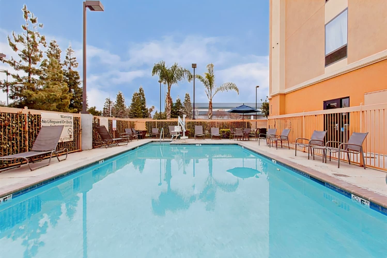 Hampton Inn & Suites Clovis-Airport North