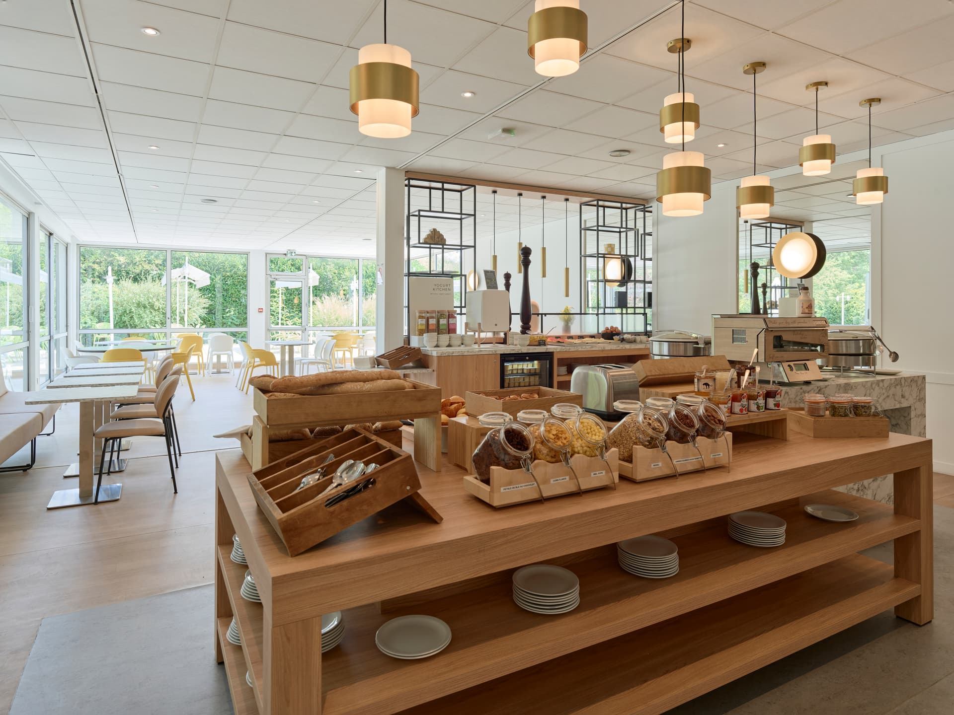B&B Hôtel Cergy Port