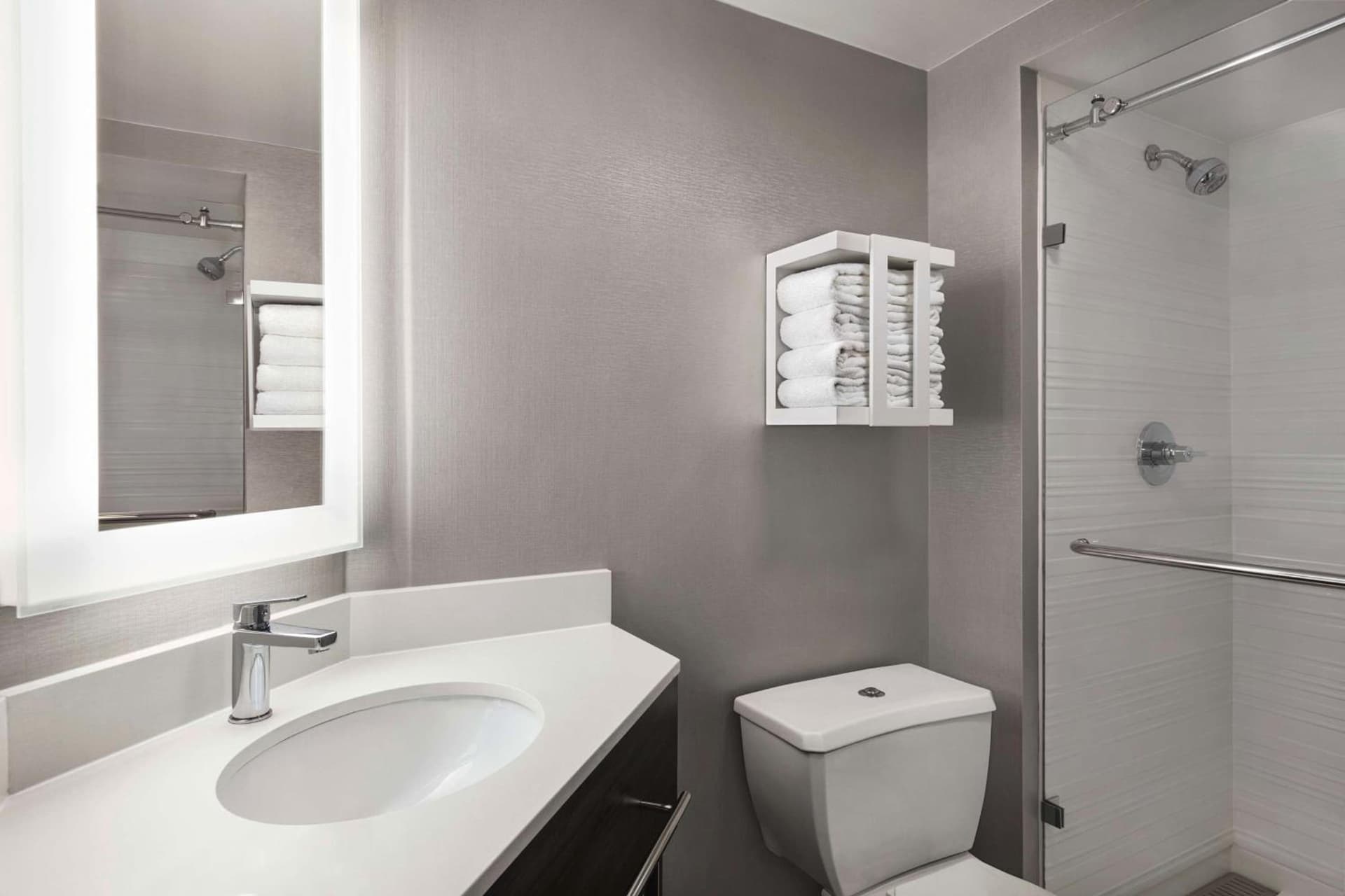 Hampton Inn Chicago-O'Hare International Airport