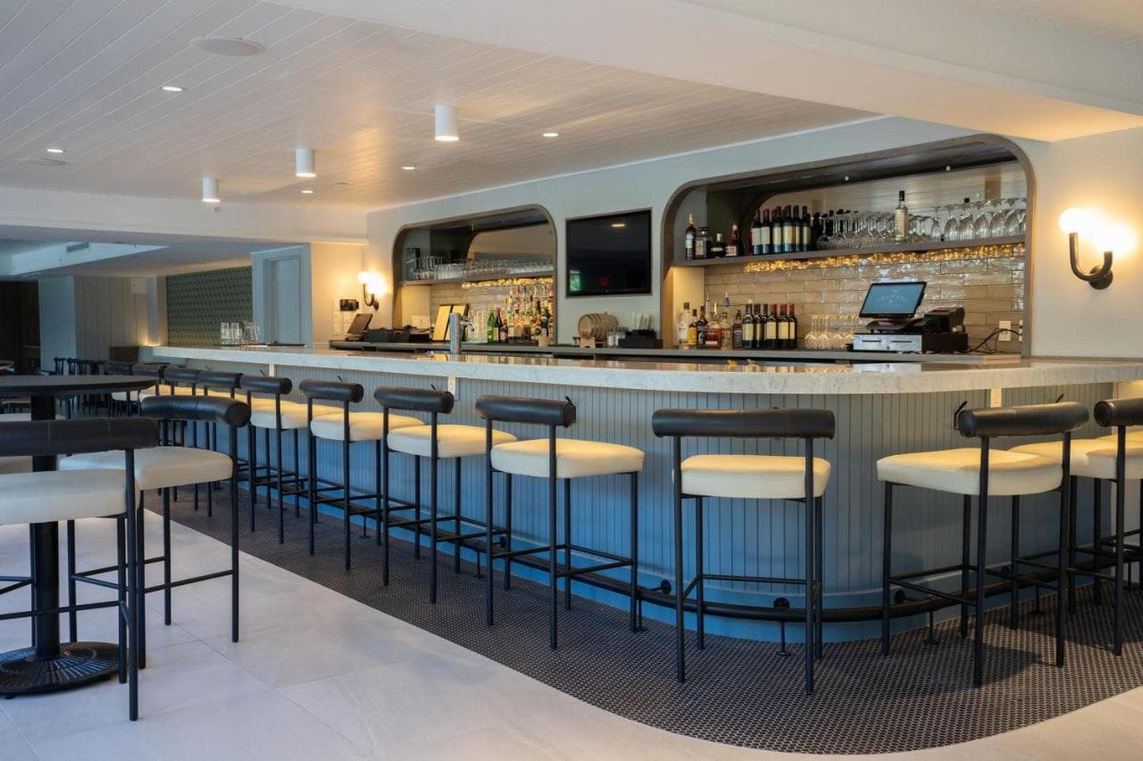 The Pell - JDV by Hyatt