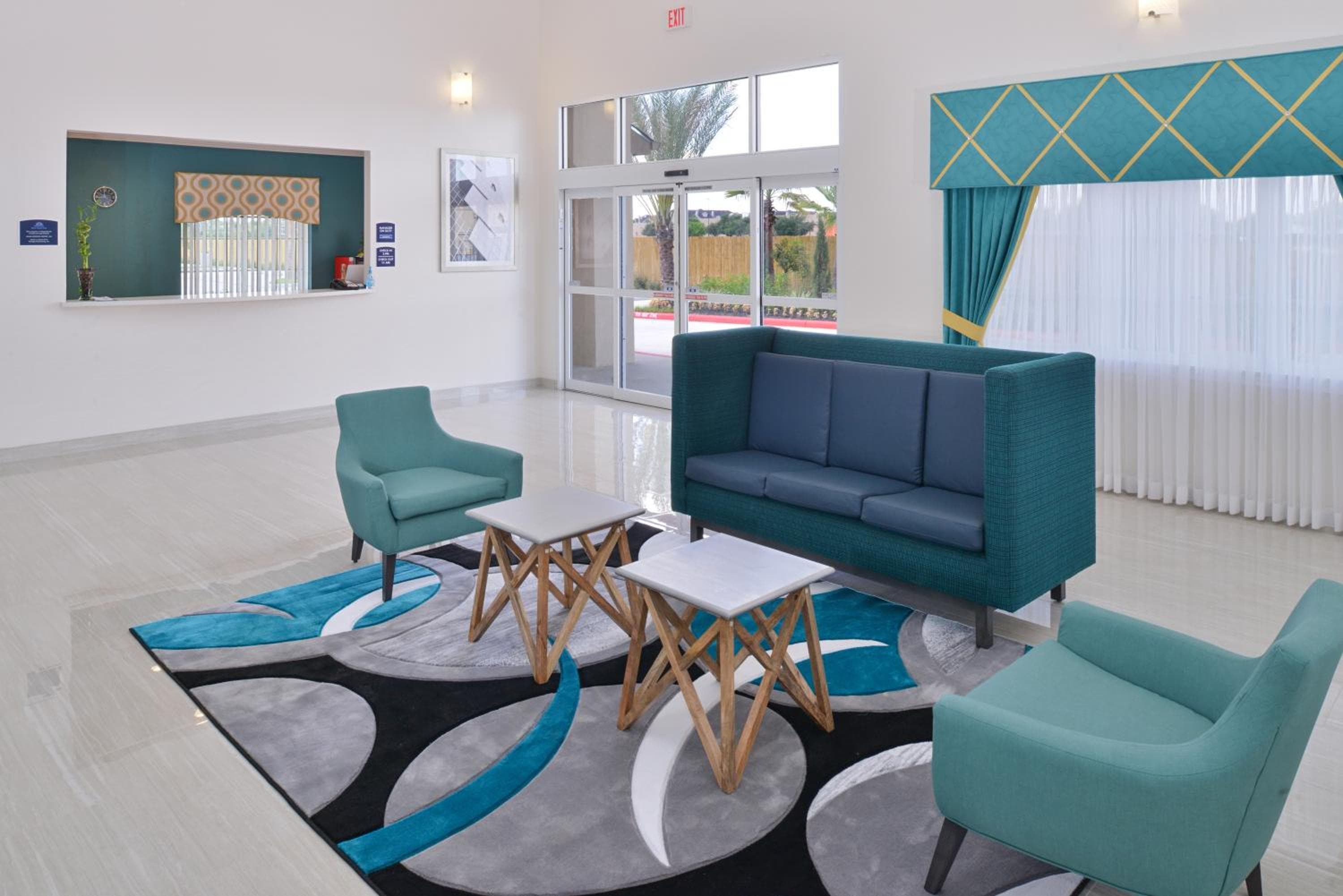 Regency Inn & Suites- NW Houston