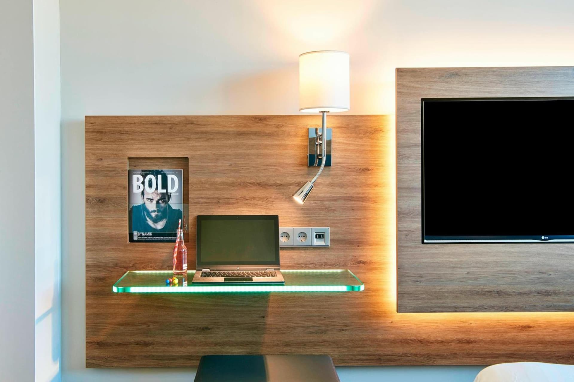 Moxy Berlin Ostbahnhof