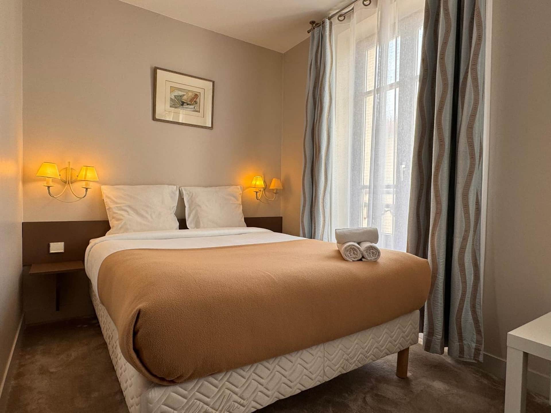 Logis Hôtel Paris Vésinet
