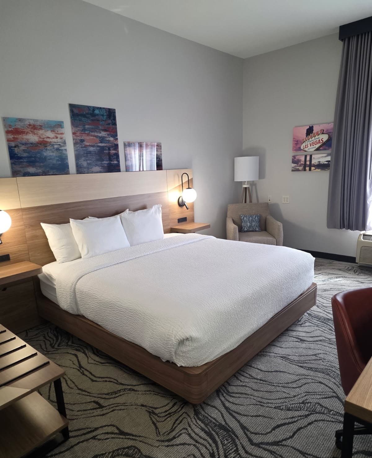 La Quinta Inn & Suites by Wyndham Las Vegas Airport South