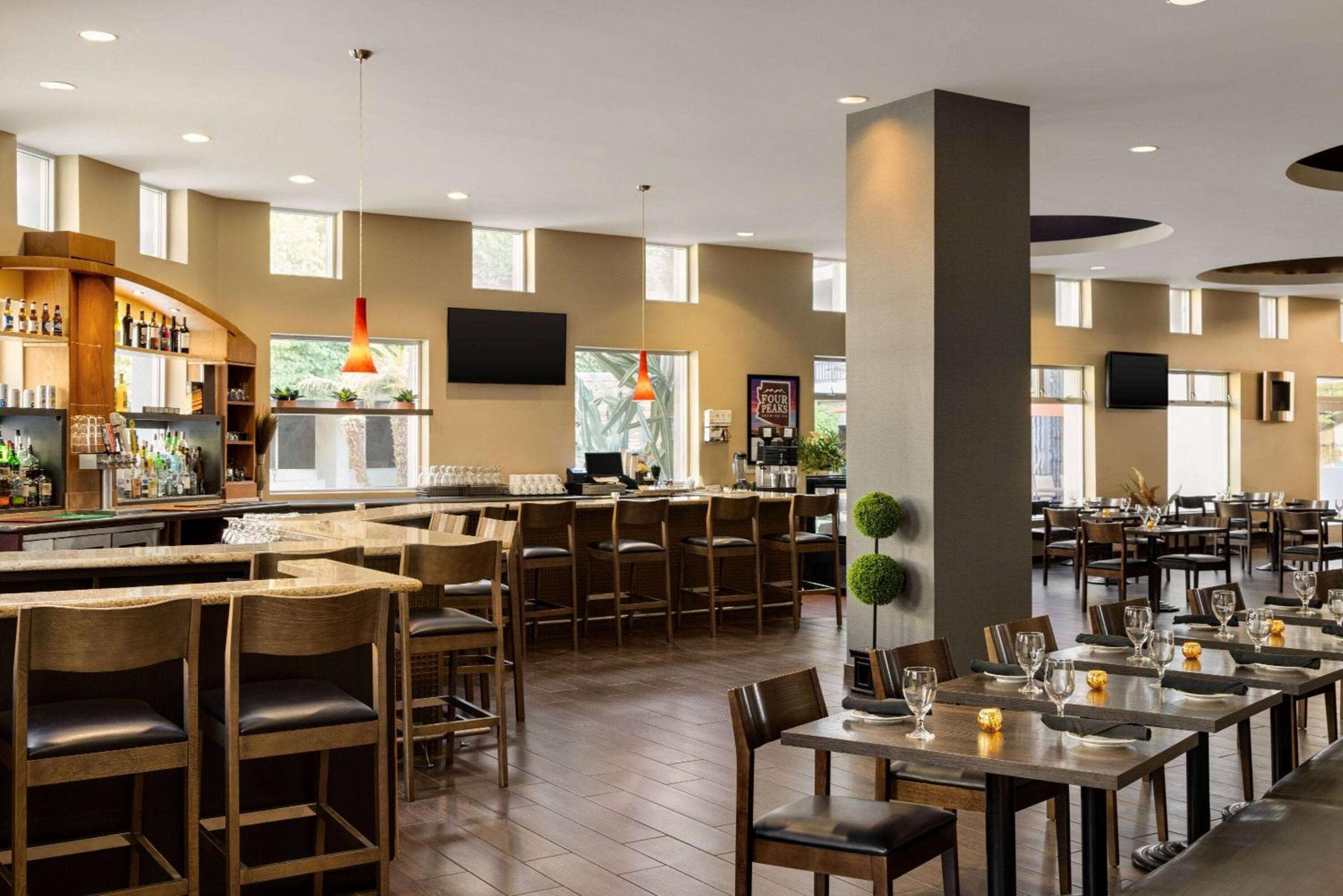 Wyndham Phoenix Airport - Tempe