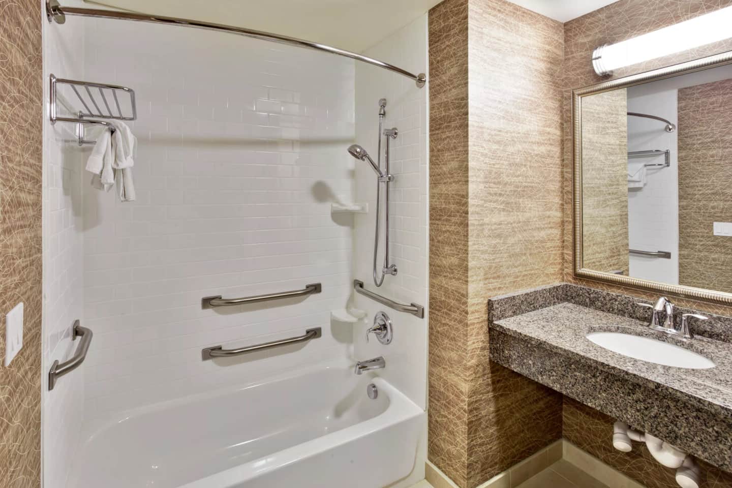 Holiday Inn Detroit Metro Airport by IHG