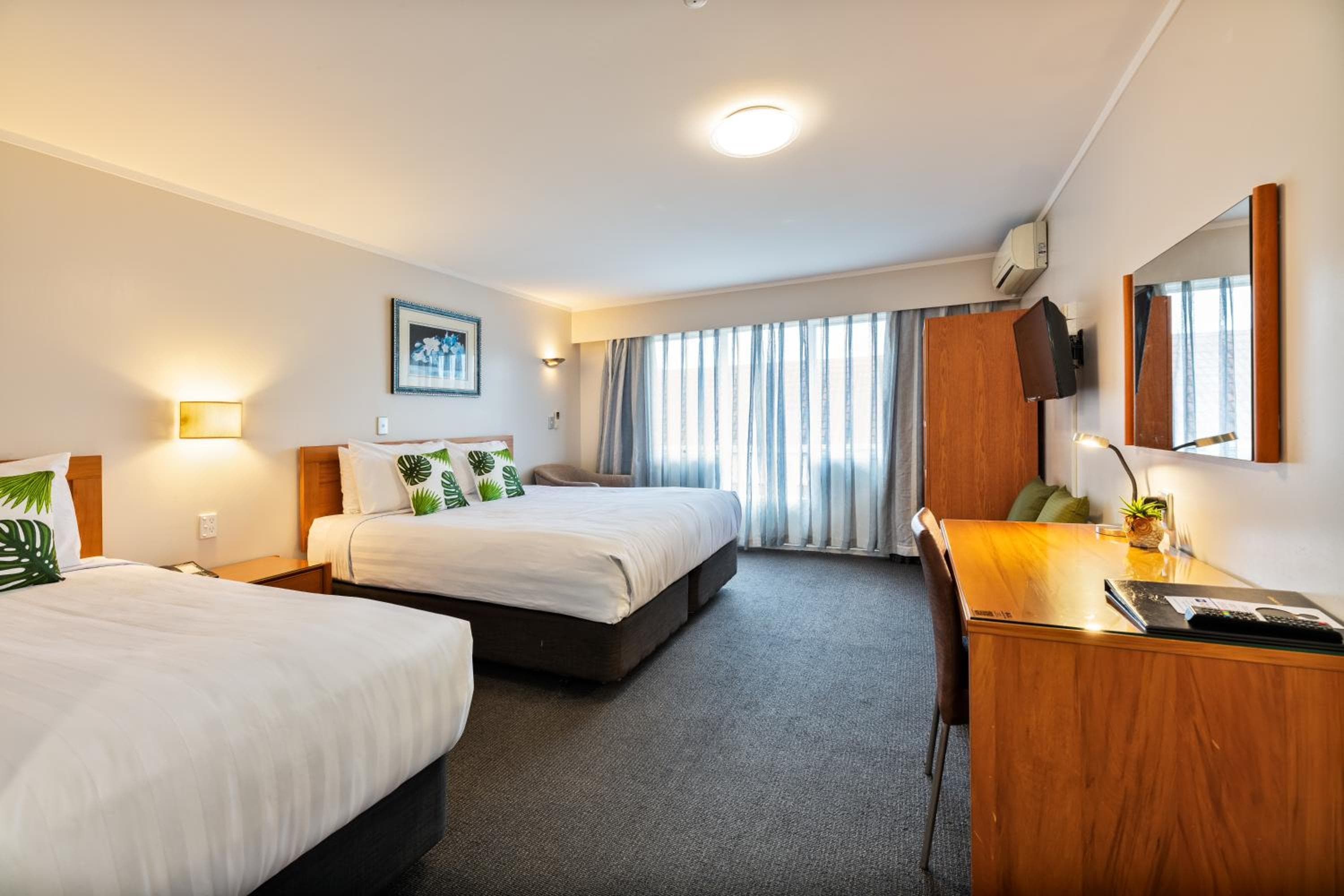 Best Western Newmarket Inn & Suites