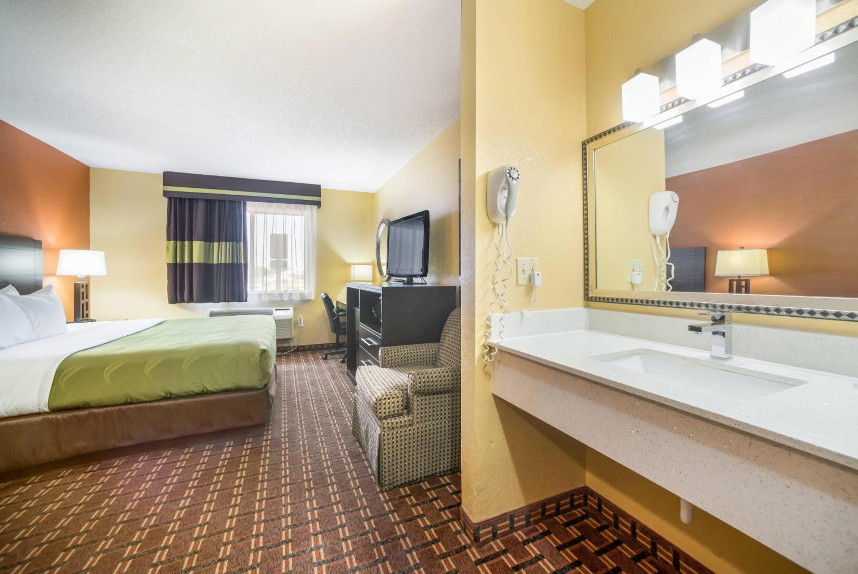 Quality Inn O'Fallon I-64