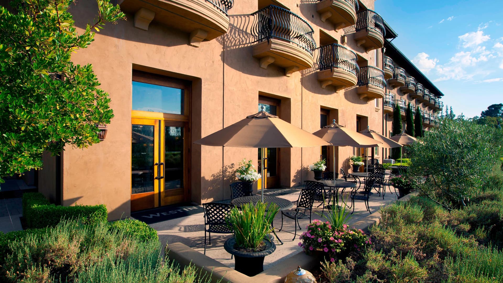 The Westin Sacramento Riverfront Hotel & Spa