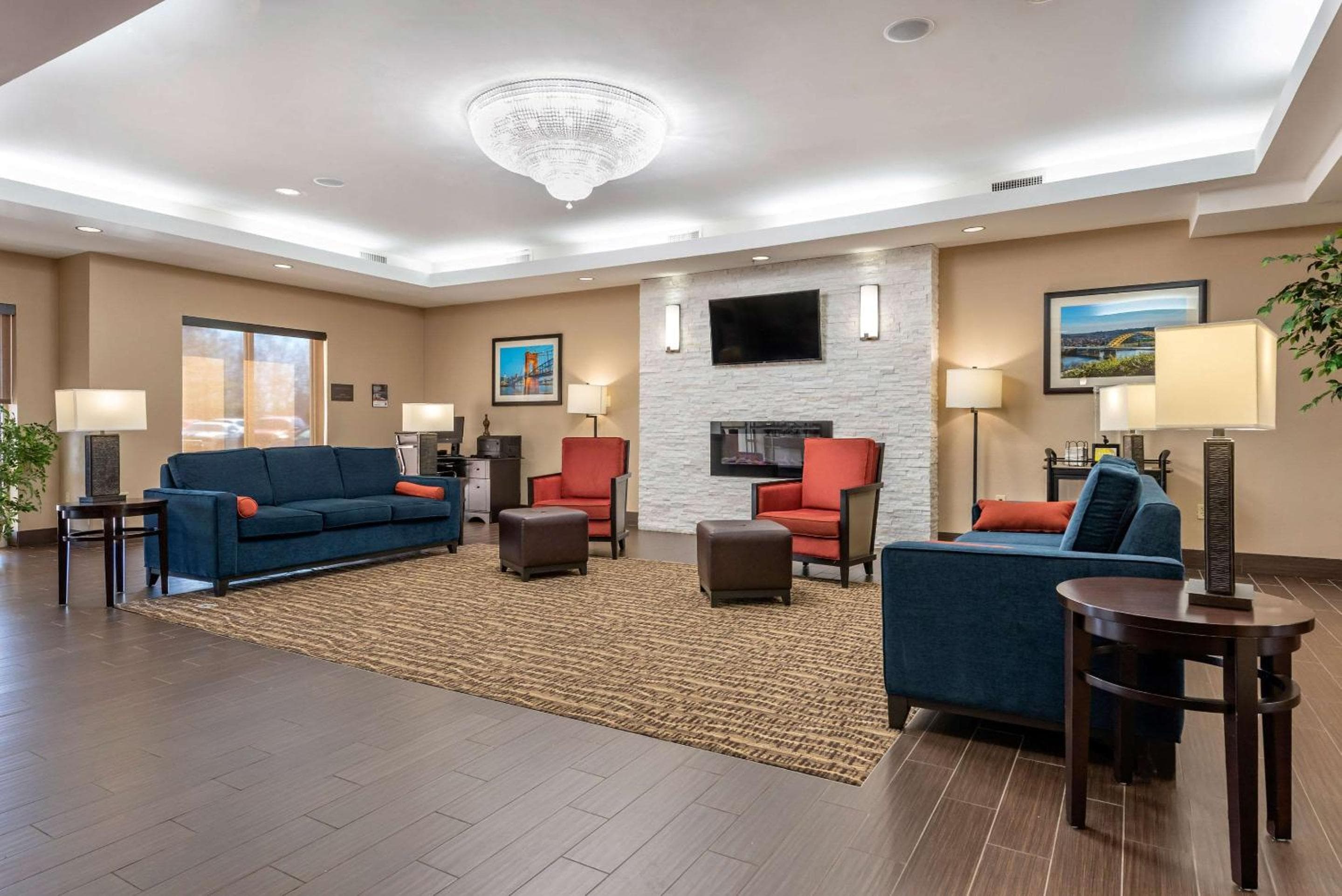 Holiday Inn Express & Suites Hebron - Cincinnati Airport by IHG