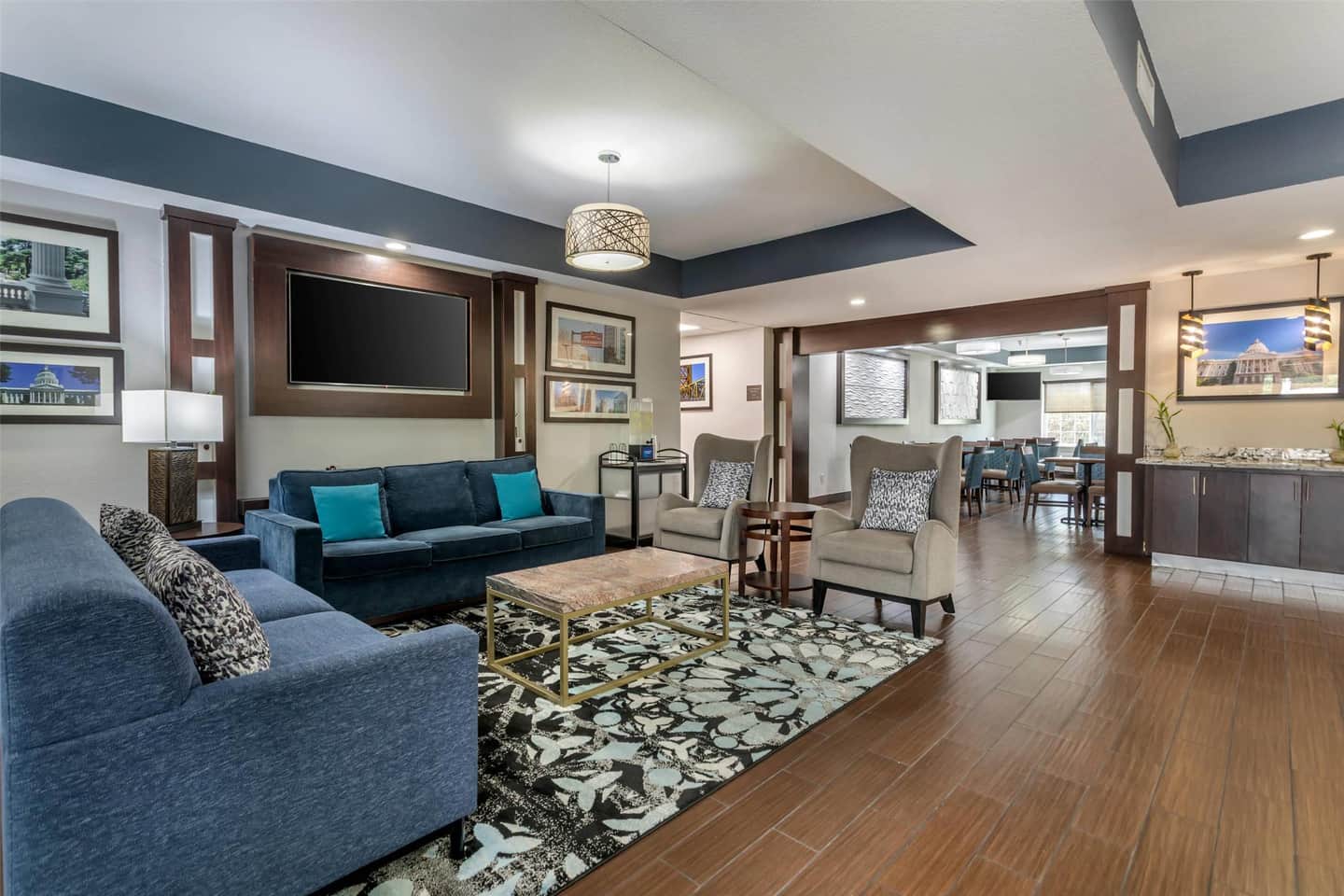 Comfort Suites Downtown Sacramento