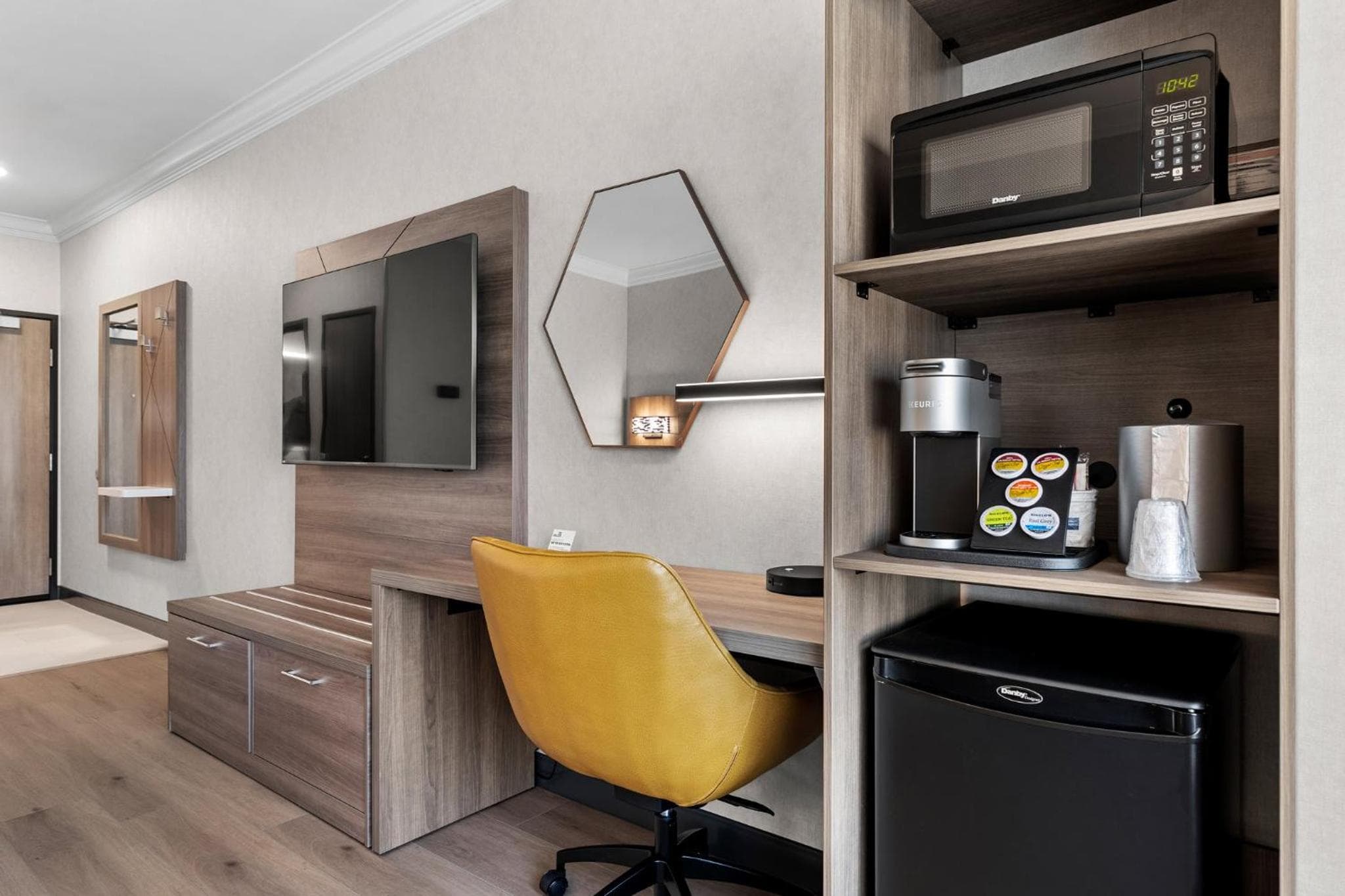 Holiday Inn Express Hotel & Suites Santa Cruz by IHG