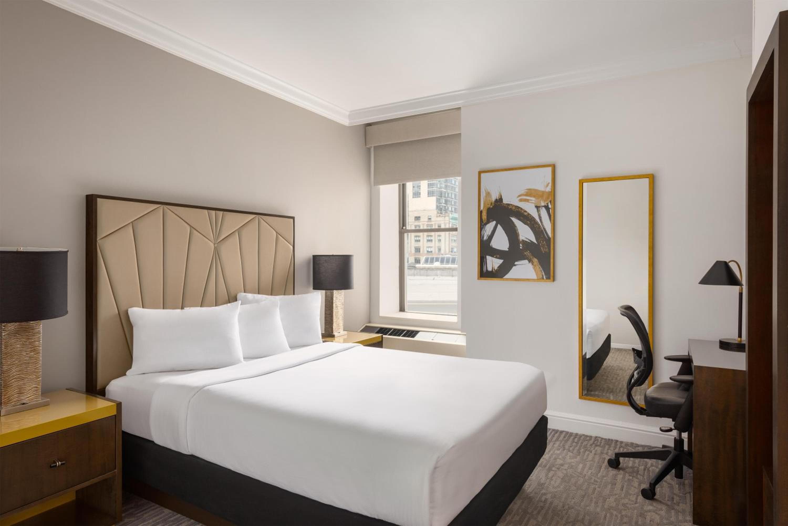 Martinique New York On Broadway