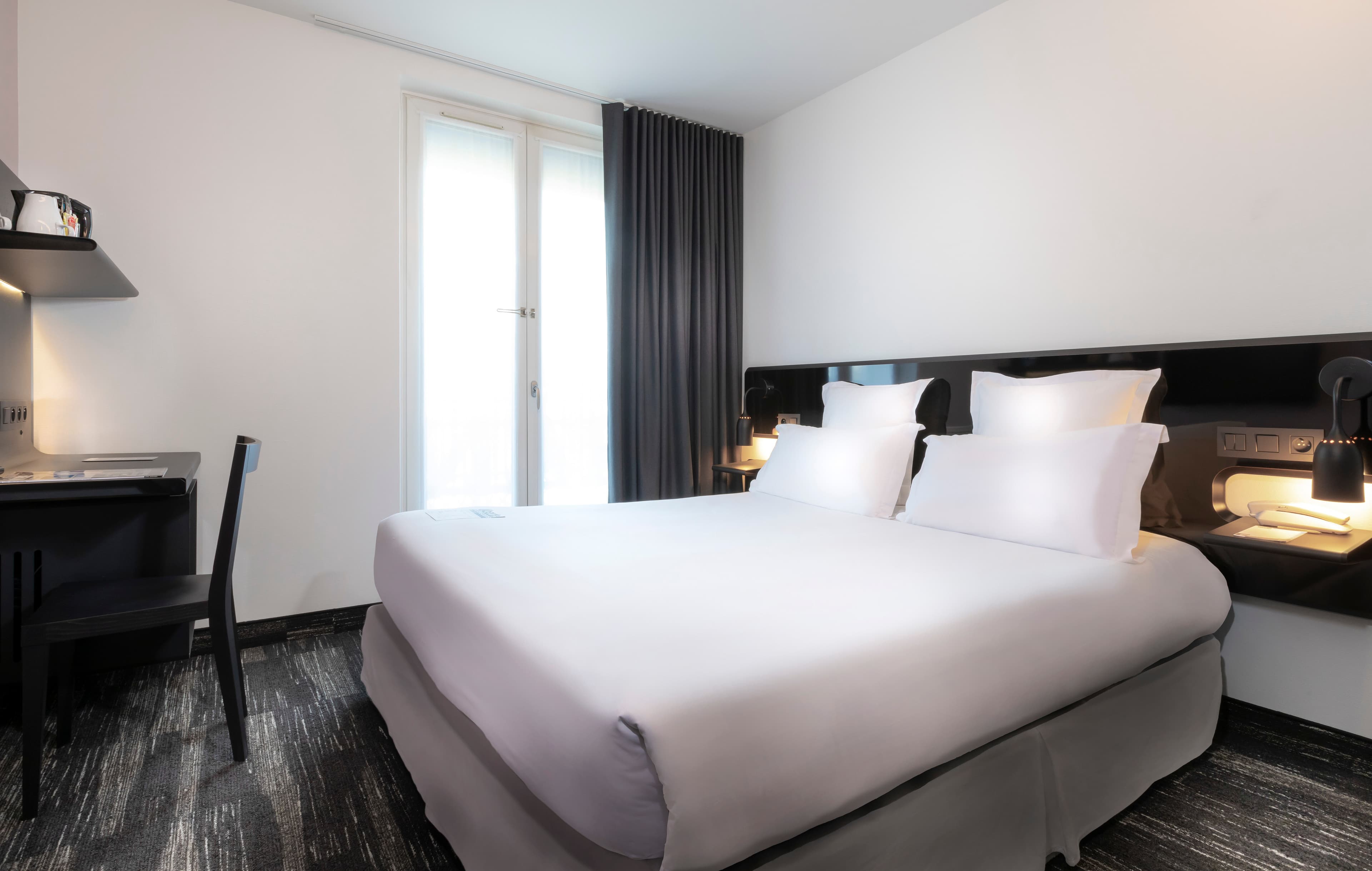 Libertel Gare de L'Est Français