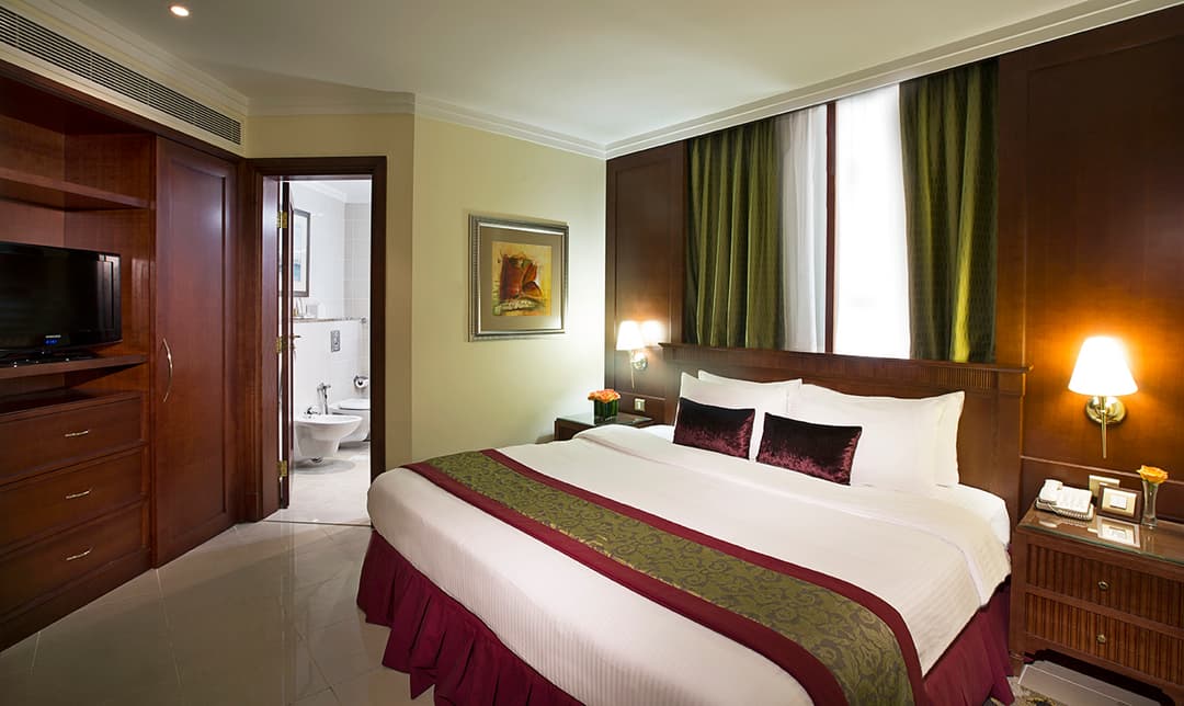 City Seasons Suites Dubai