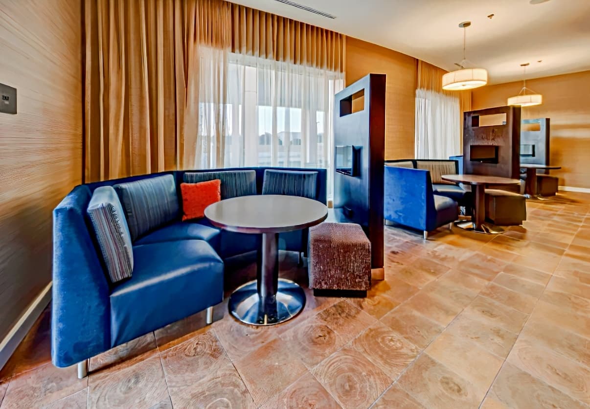 Courtyard Westbury Long Island