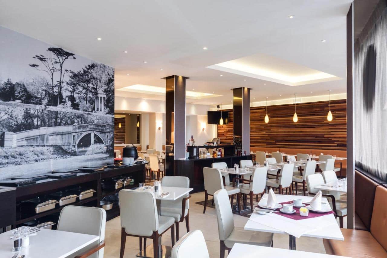 Park Grand London Heathrow