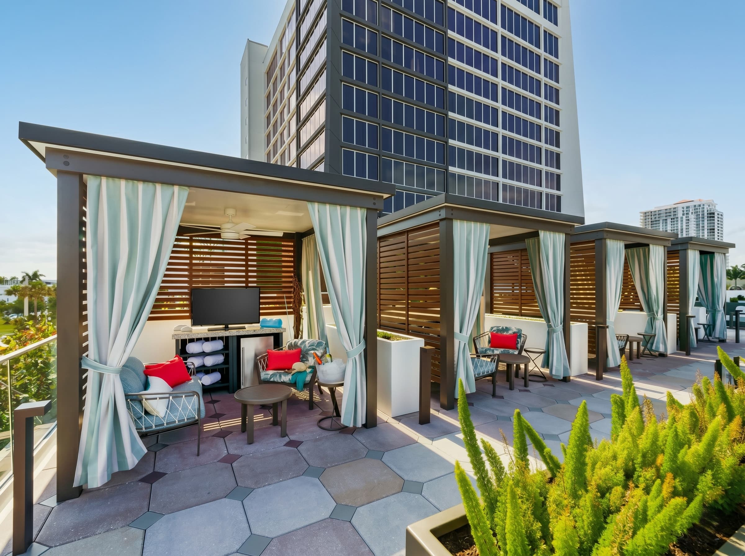 Courtyard by Marriott Oceanside Fort Lauderdale Beach